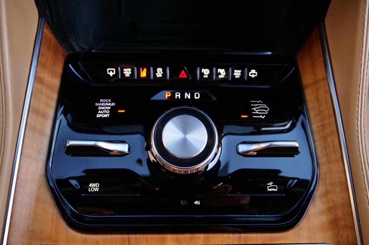 2022 Jeep Grand Wagoneer Series III / 4WD / Rear Entertainment / McIntosh Audio! Lincolnton NC