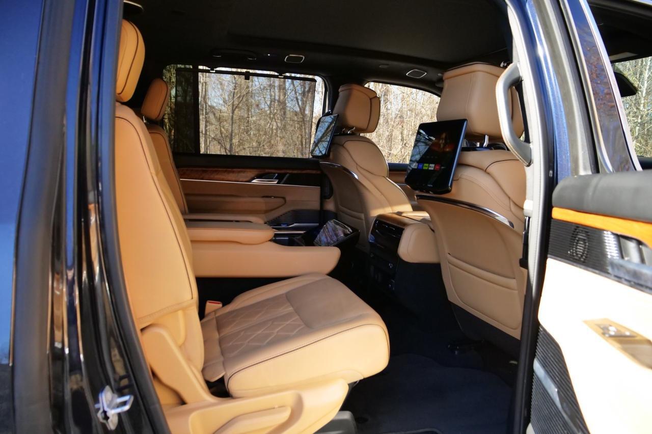 2022 Jeep Grand Wagoneer Series III / 4WD / Rear Entertainment / McIntosh Audio! Lincolnton NC