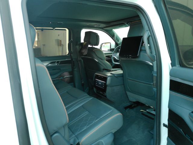 2022 Jeep Grand Wagoneer Series III 4x4 Plano TX