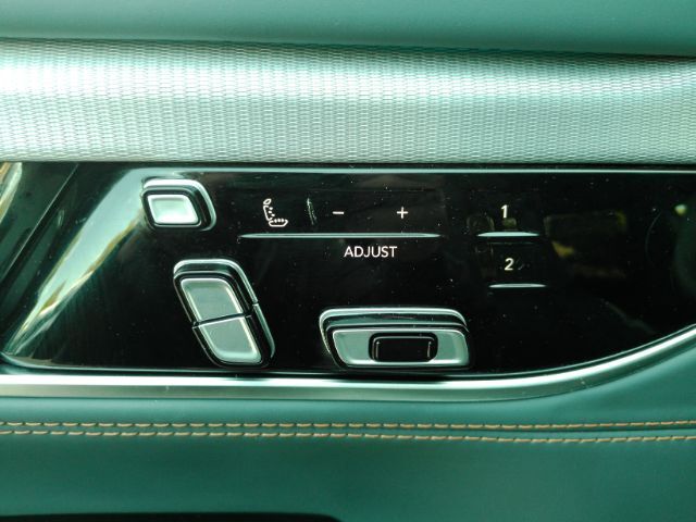 2022 Jeep Grand Wagoneer Series III 4x4 Plano TX