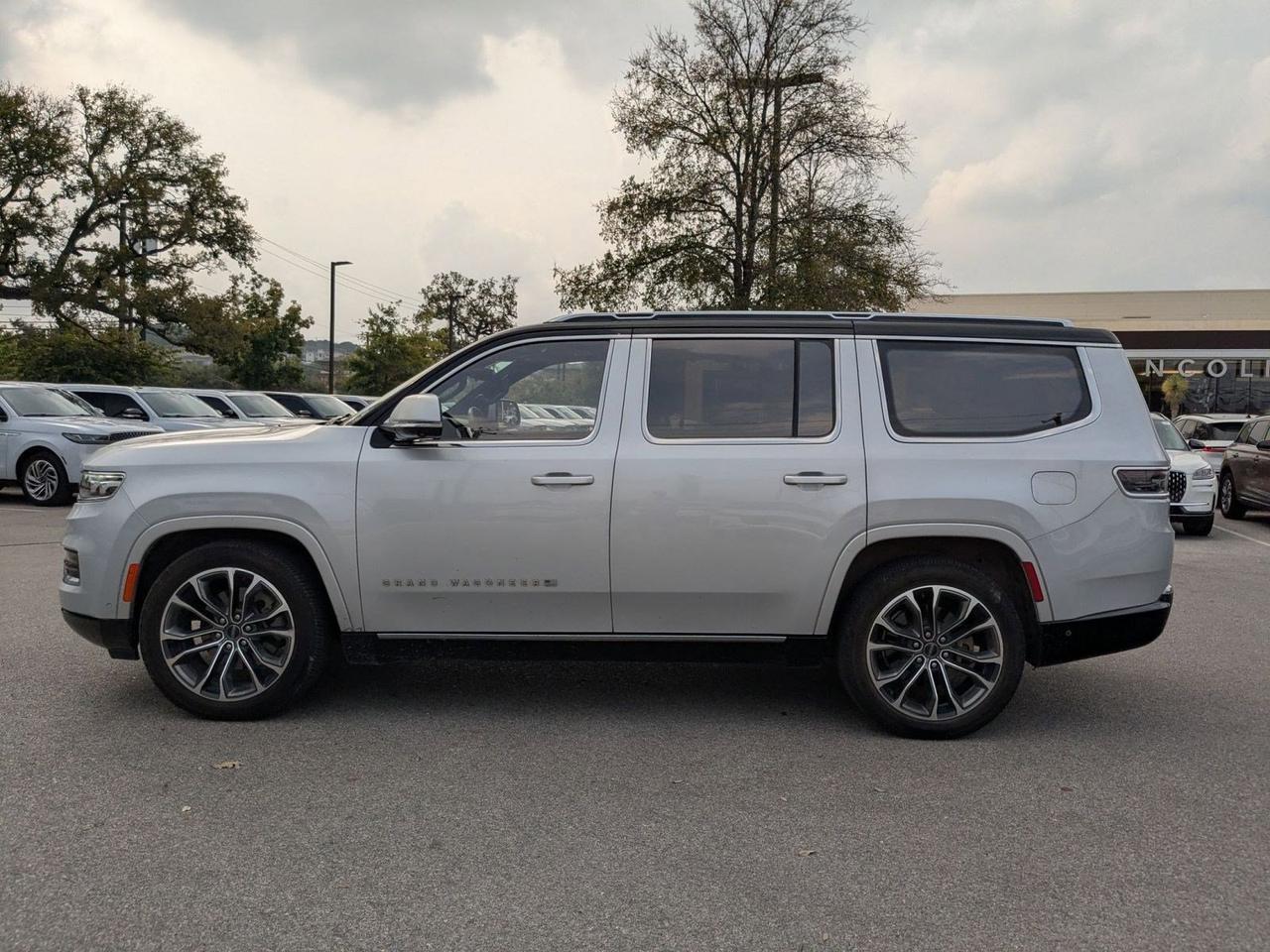 2022 Jeep Grand Wagoneer Series III