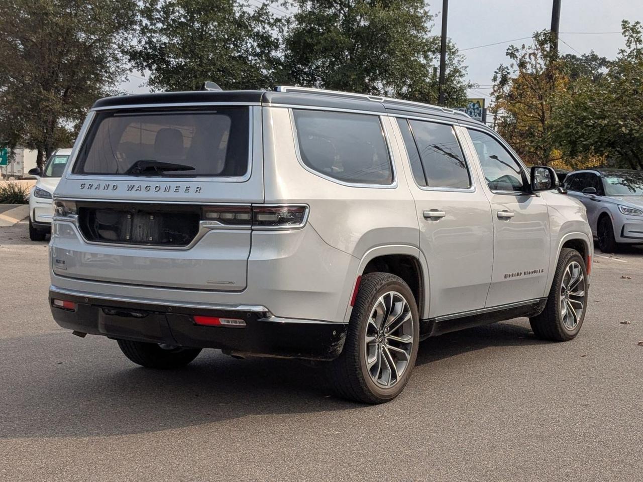 2022 Jeep Grand Wagoneer Series III