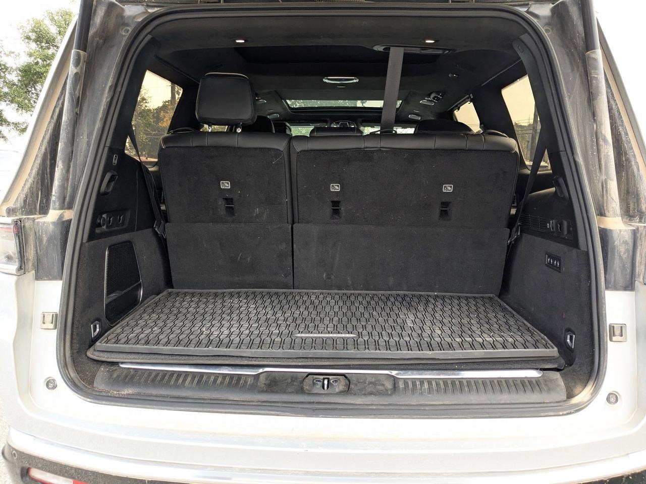 2022 Jeep Grand Wagoneer Series III