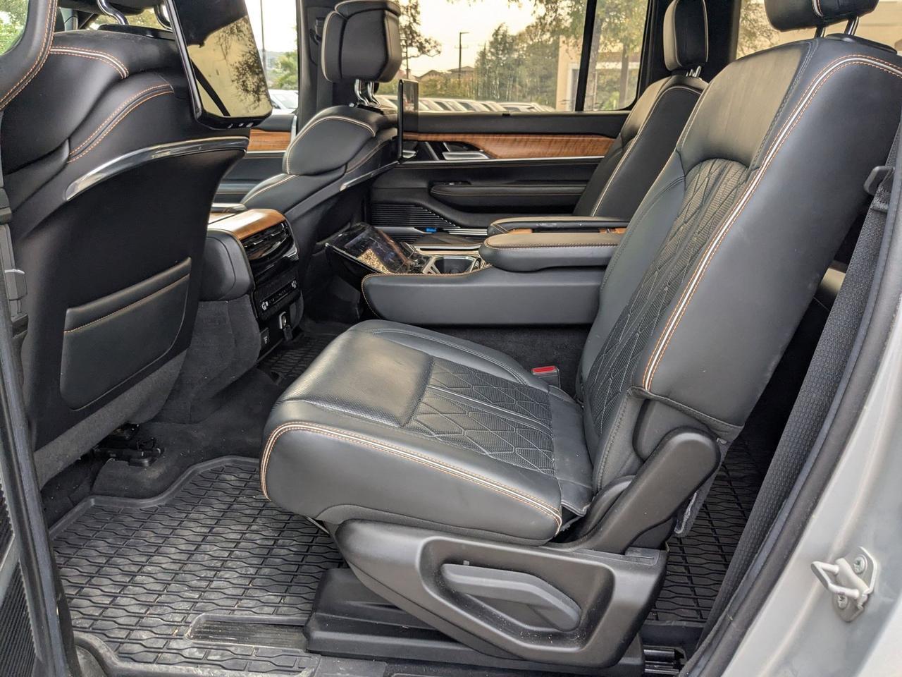 2022 Jeep Grand Wagoneer Series III