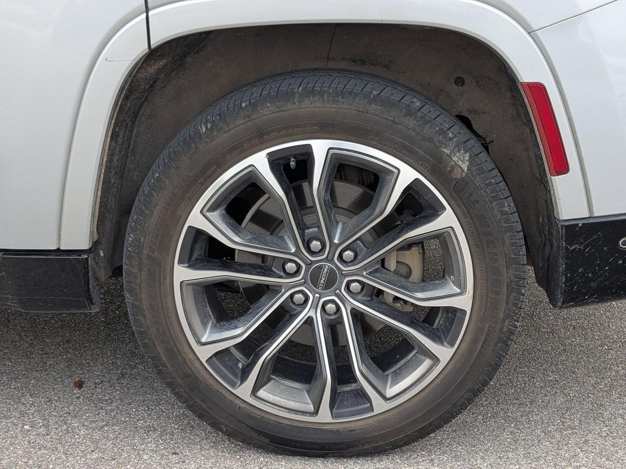 2022 Jeep Grand Wagoneer Series III