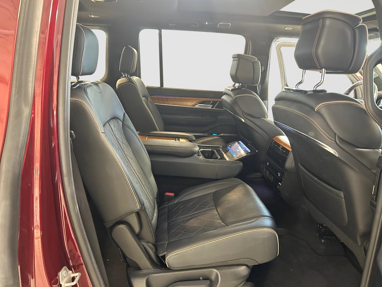 2022 Jeep Grand Wagoneer Series III New Braunfels TX