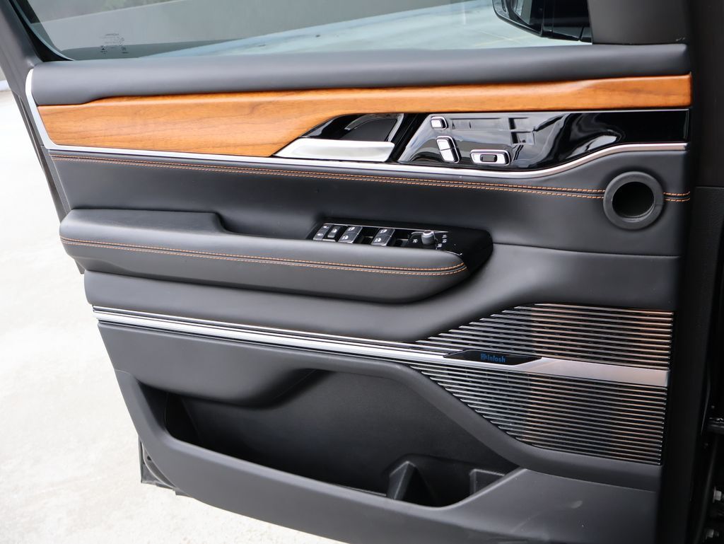 2022 Jeep Grand Wagoneer Series III San Clemente CA