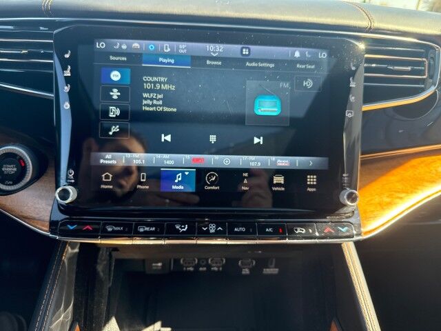 2022 Jeep Grand Wagoneer Series III Springfield IL 2022 Jeep Grand Wagoneer Series III Springfield IL