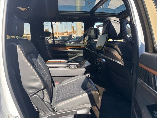 2022 Jeep Grand Wagoneer Series III Springfield IL 2022 Jeep Grand Wagoneer Series III Springfield IL