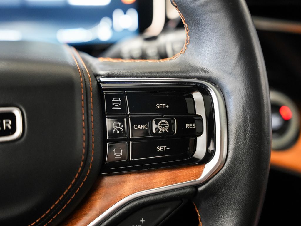 2022 Jeep Grand Wagoneer Series III Tigard OR