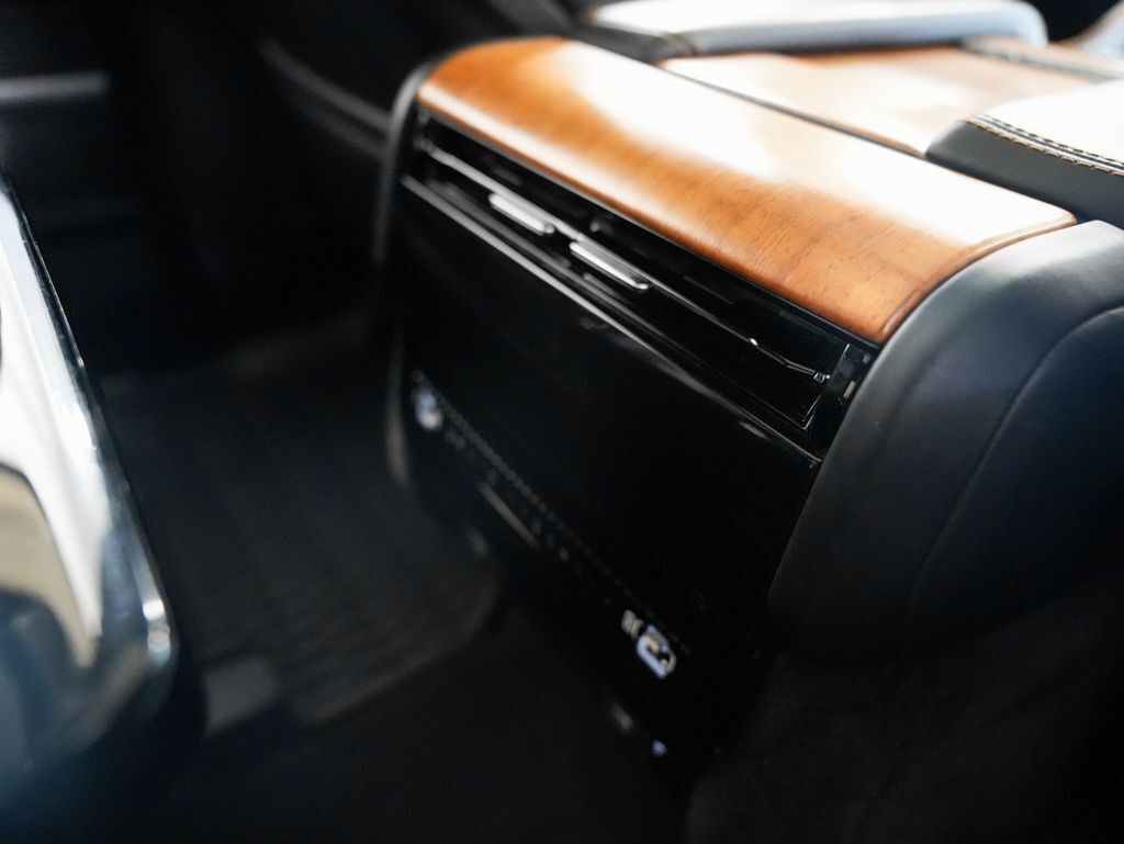 2022 Jeep Grand Wagoneer Series III Tigard OR