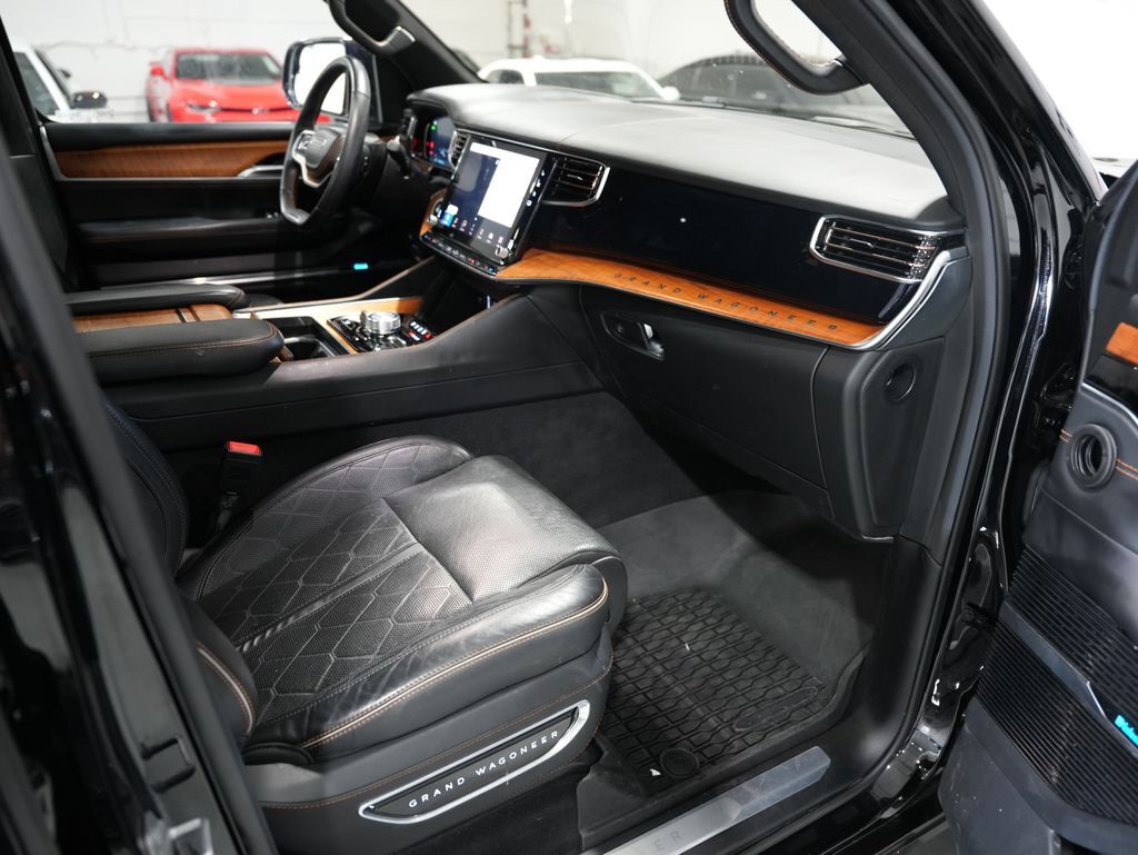 2022 Jeep Grand Wagoneer Series III Tigard OR