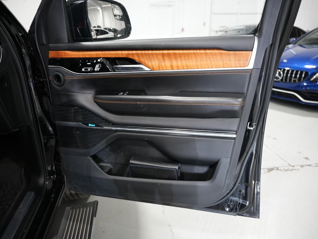 2022 Jeep Grand Wagoneer Series III Tigard OR