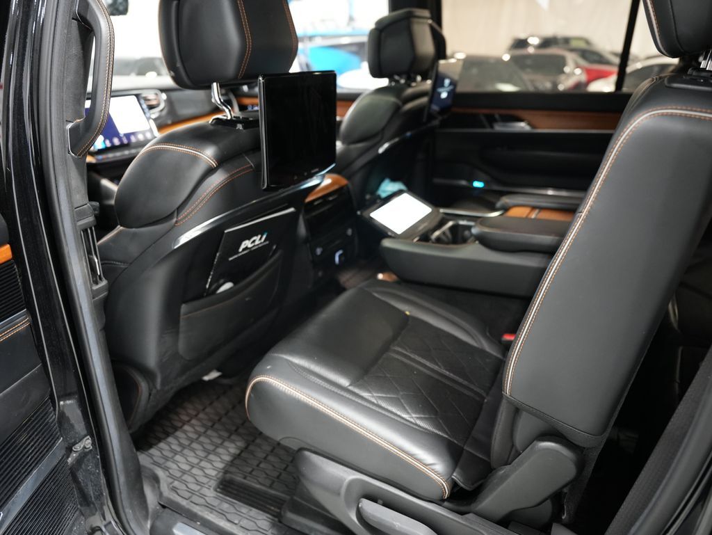 2022 Jeep Grand Wagoneer Series III Tigard OR