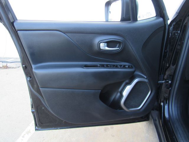 2022 Jeep Renegade Latitude 4x4 Plano TX
