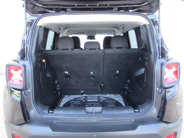 2022 Jeep Renegade Latitude 4x4 Plano TX