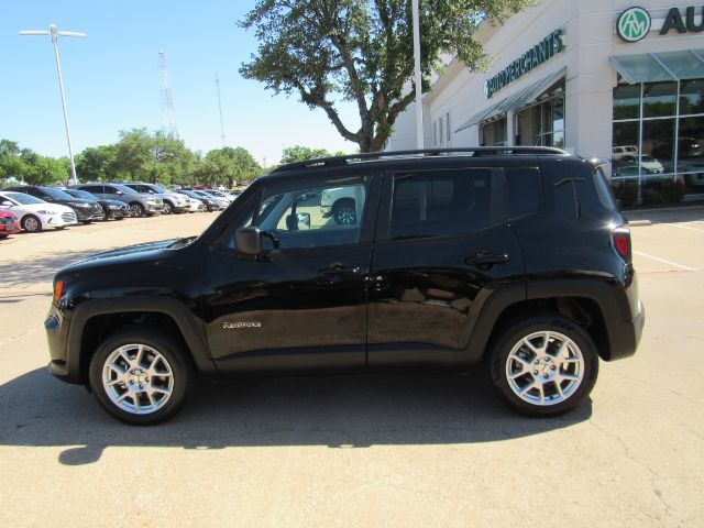 2022 Jeep Renegade Latitude 4x4 Plano TX
