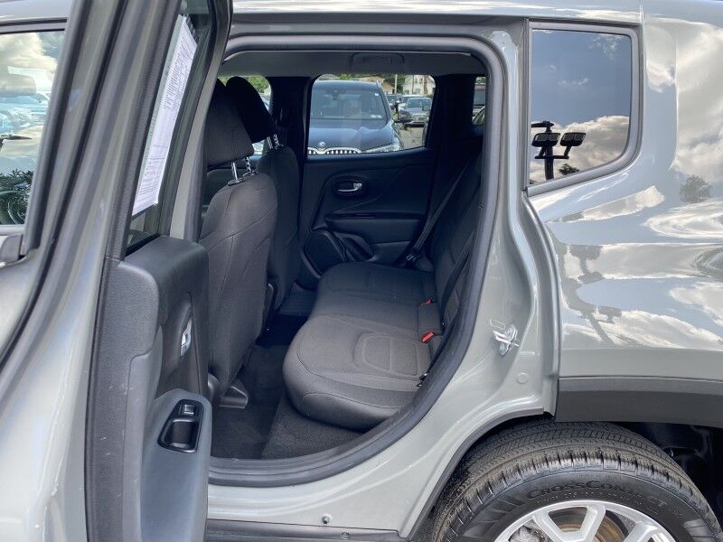 2022 Jeep Renegade Latitude Bristol  PA