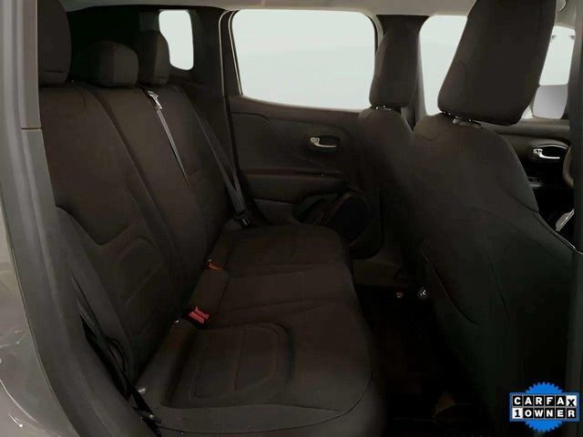 2022 Jeep Renegade Latitude - Photo 12