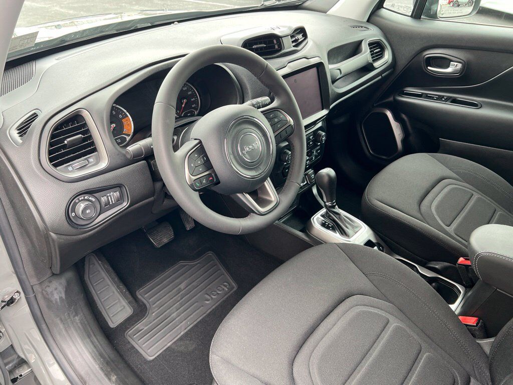 2022 Jeep Renegade Latitude Mount Joy PA