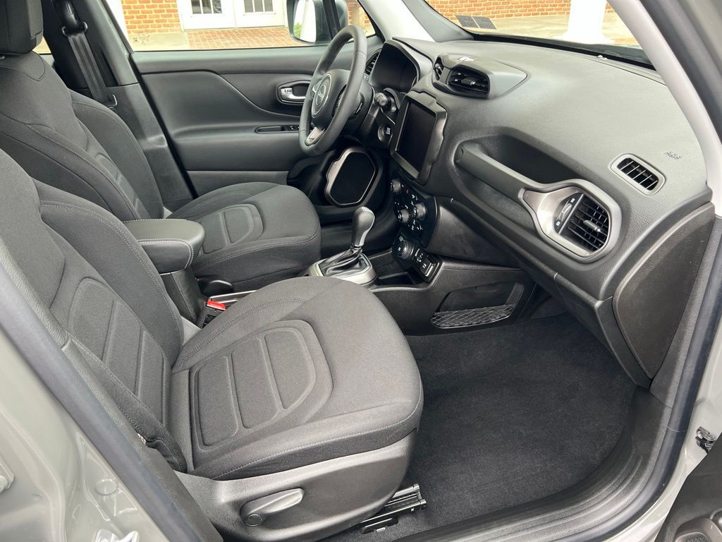 2022 Jeep Renegade Latitude Mount Joy PA