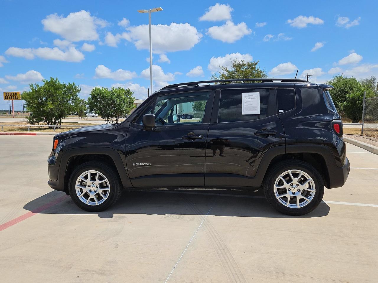2022 Jeep Renegade Latitude Castroville TX