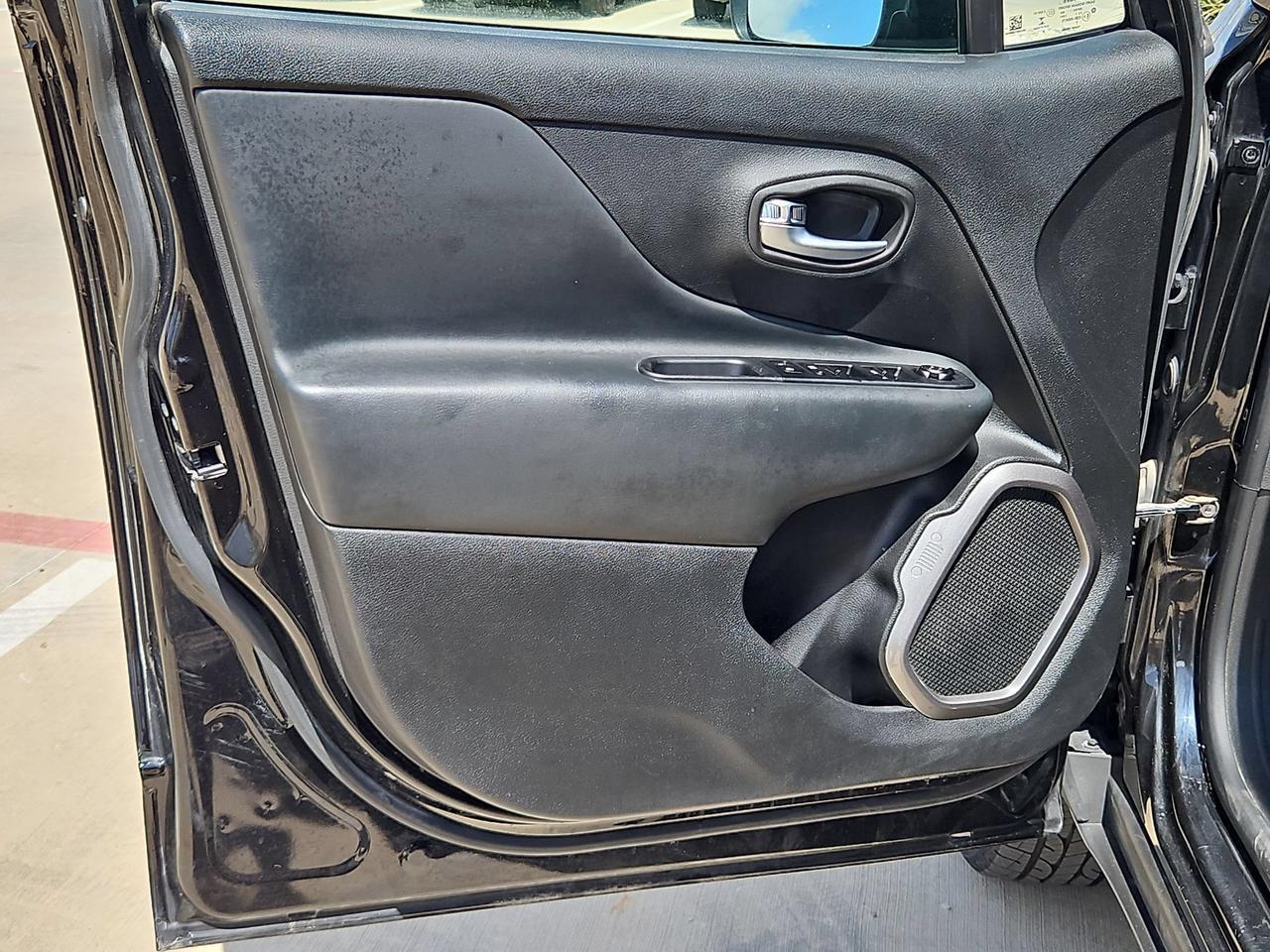 2022 Jeep Renegade Latitude Castroville TX
