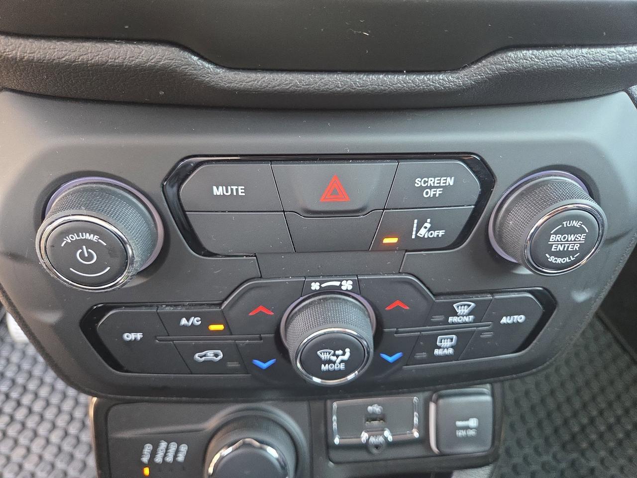 2022 Jeep Renegade Limited HAMBURG PA