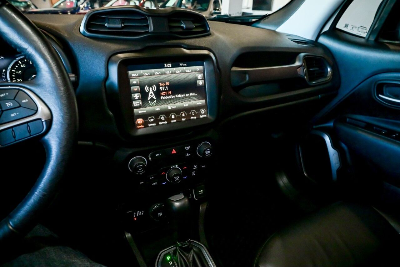 2022 Jeep Renegade Limited, Premium Audio, Dual-Pane Panoramic Power Sunroof, 19'' Wheels Springfield NJ