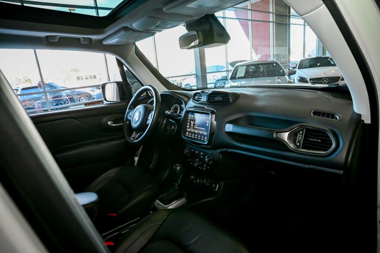 2022 Jeep Renegade Limited, Premium Audio, Dual-Pane Panoramic Power Sunroof, 19'' Wheels Springfield NJ