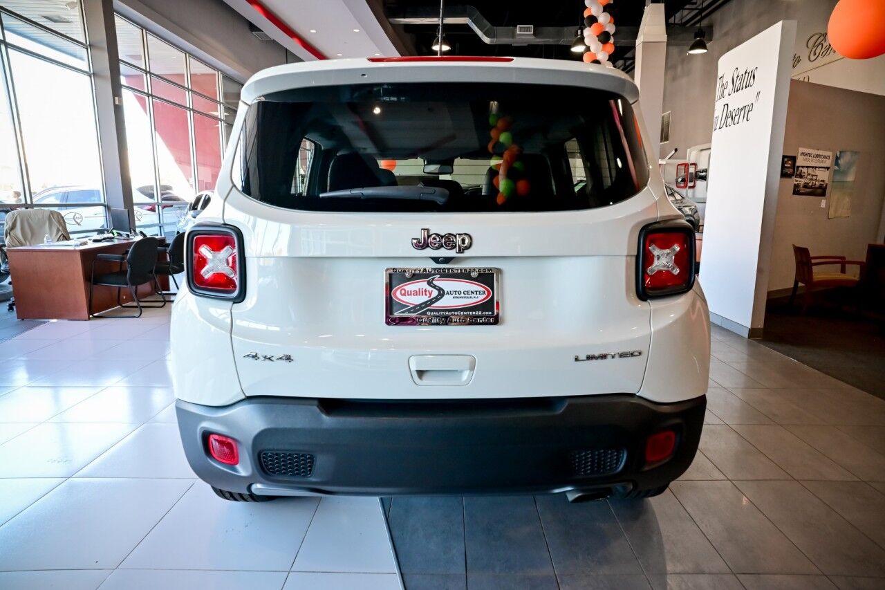 2022 Jeep Renegade Limited, Premium Audio, Dual-Pane Panoramic Power Sunroof, 19'' Wheels Springfield NJ