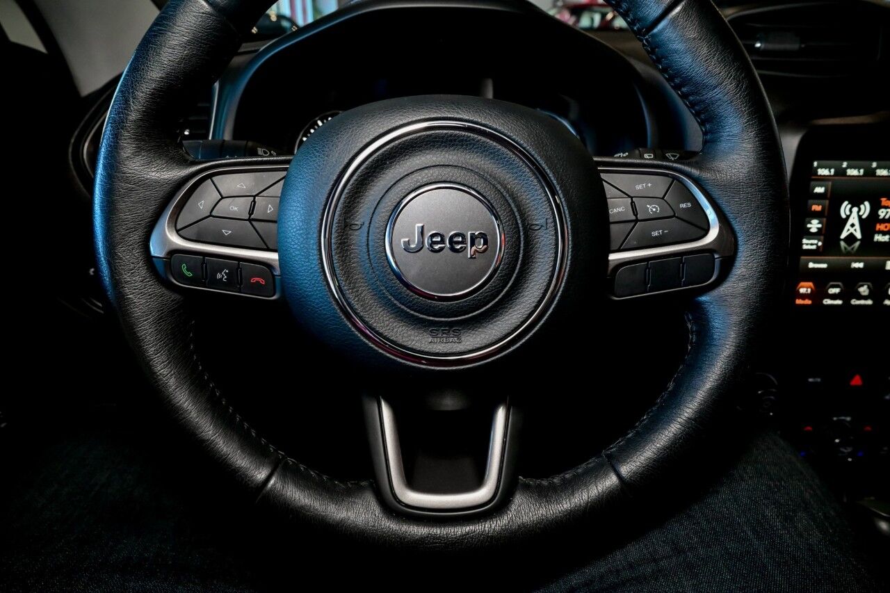 2022 Jeep Renegade Limited, Premium Audio, Dual-Pane Panoramic Power Sunroof, 19'' Wheels Springfield NJ