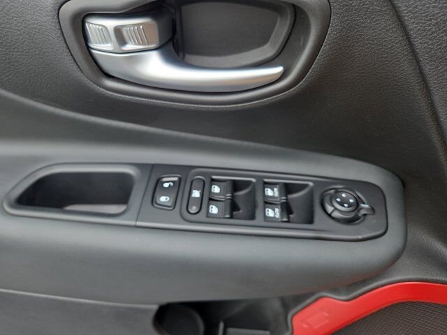2022 Jeep Renegade Trailhawk HAMBURG PA