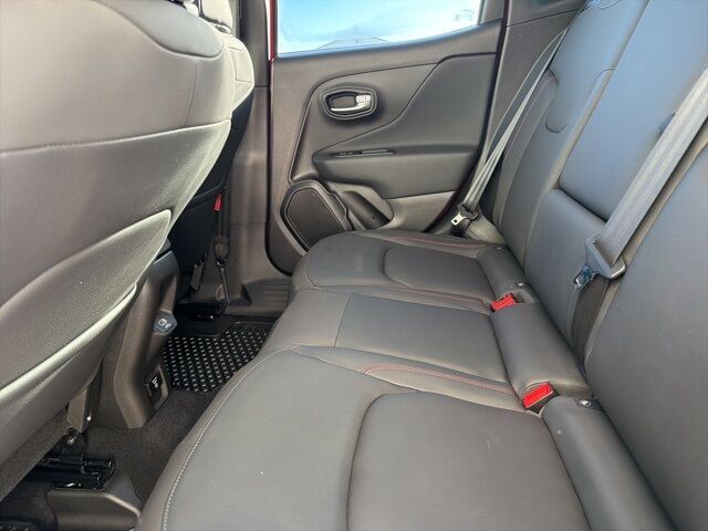 2022 Jeep Renegade Trailhawk Watertown SD