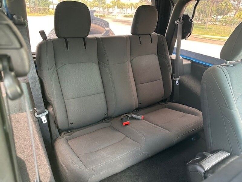 2022 Jeep WRANGLER SPORT 4X4 LIFTED WHEELS COLD AC ONLY 13K MILES RUNS GREAT FREE SHIPPING IN FLORIDA Sarasota FL