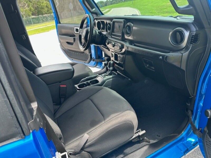 2022 Jeep WRANGLER SPORT 4X4 LIFTED WHEELS COLD AC ONLY 13K MILES RUNS GREAT FREE SHIPPING IN FLORIDA Sarasota FL