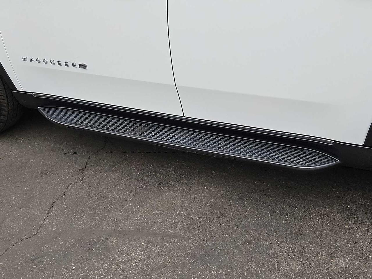 2022 Jeep Wagoneer Series I Irving TX