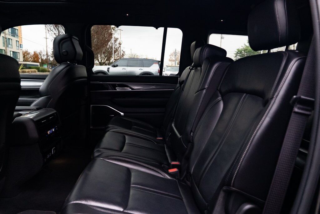 2022 Jeep Wagoneer Series I Beaverton OR