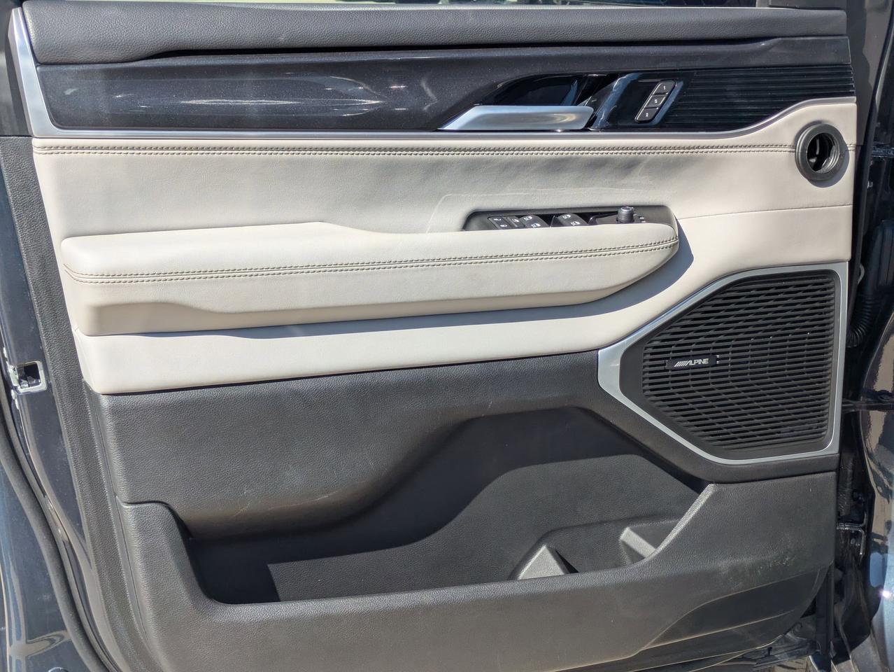 2022 Jeep Wagoneer Series I Castroville TX