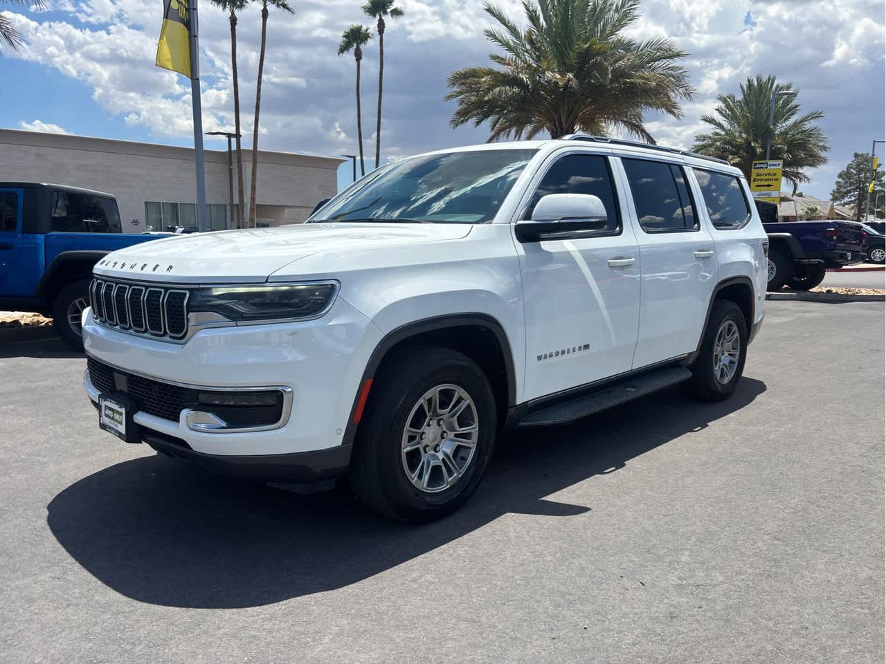 2022 Jeep Wagoneer