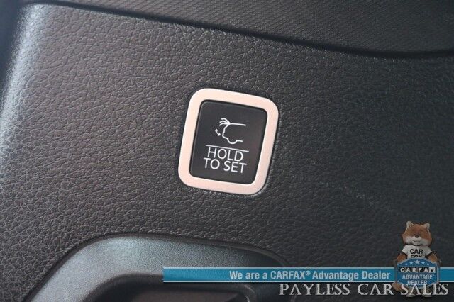 2022 Jeep Wagoneer Series II / 4X4 / Auto Start / Power Heated & Cooled Leather Seats / Heated Steering Wheel / NAV / Alpine Speakers / Adaptive Cruise / Lane Depart & Blind Spot Alert / 3rd Row / Seats 8 / Tow Pkg Anchorage AK