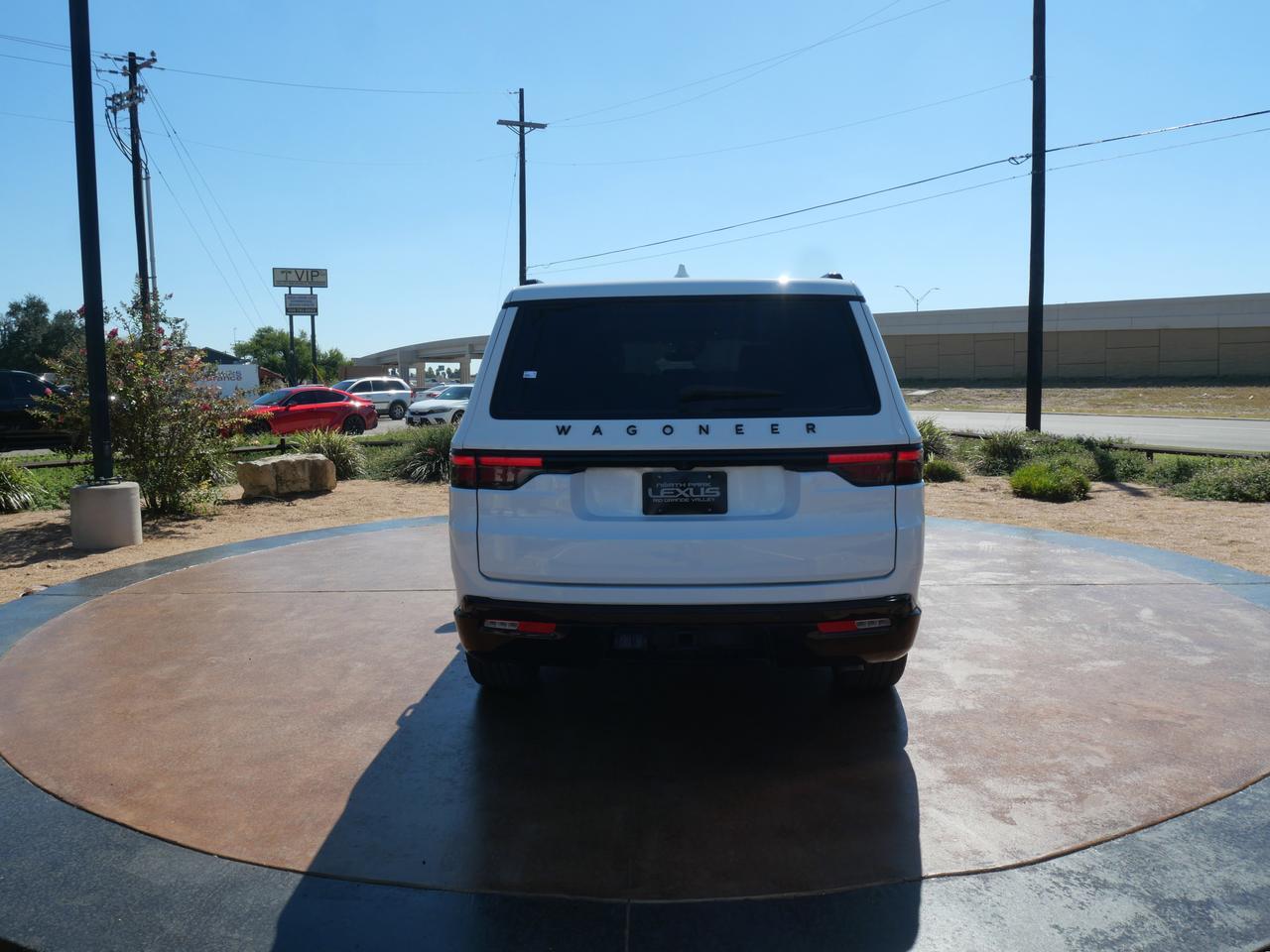2022 Jeep Wagoneer Series II Carbide