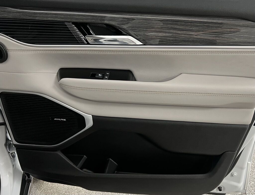 2022 Jeep Wagoneer Series II Highlands Ranch CO