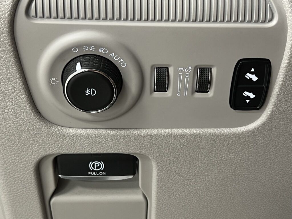 2022 Jeep Wagoneer Series II Highlands Ranch CO