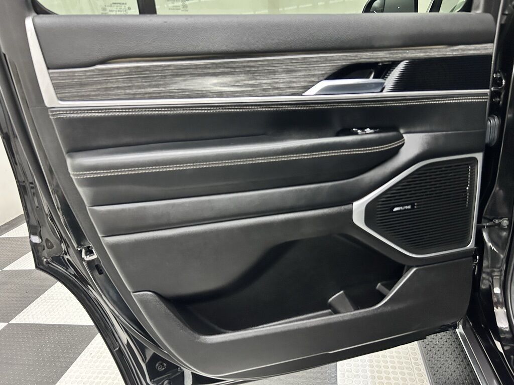 2022 Jeep Wagoneer Series II Portland OR