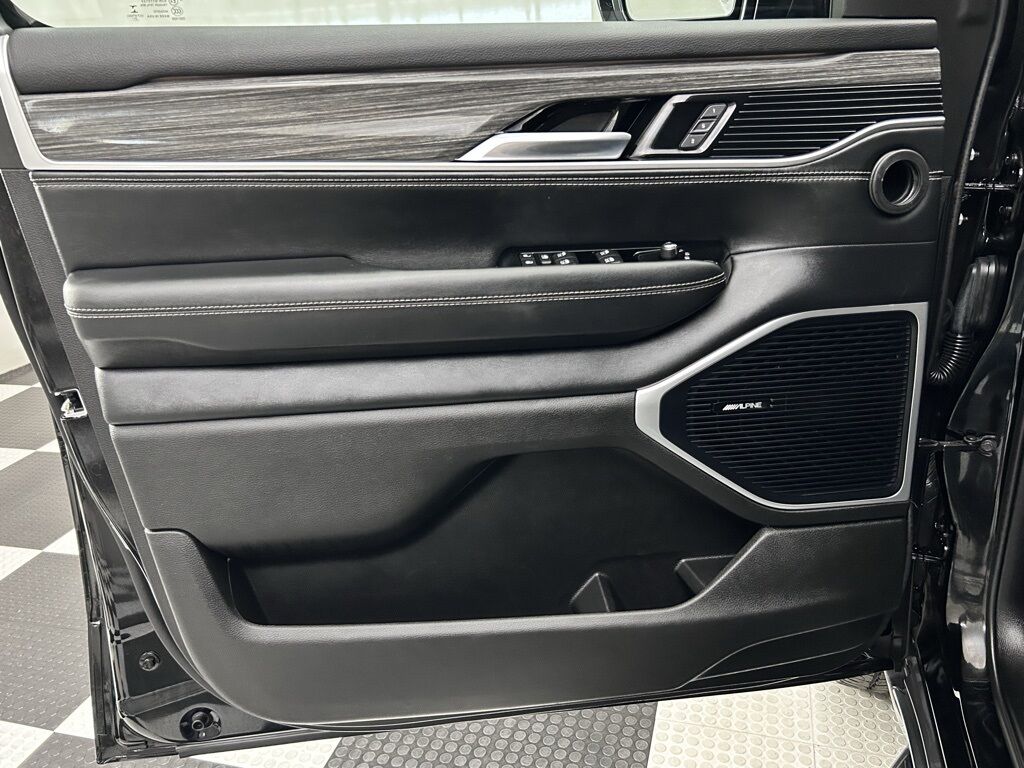 2022 Jeep Wagoneer Series II Portland OR
