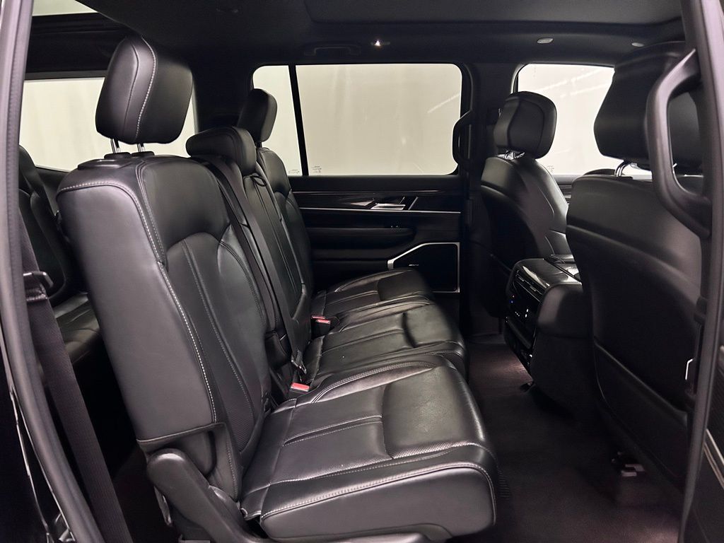 2022 Jeep Wagoneer Series II Portland OR