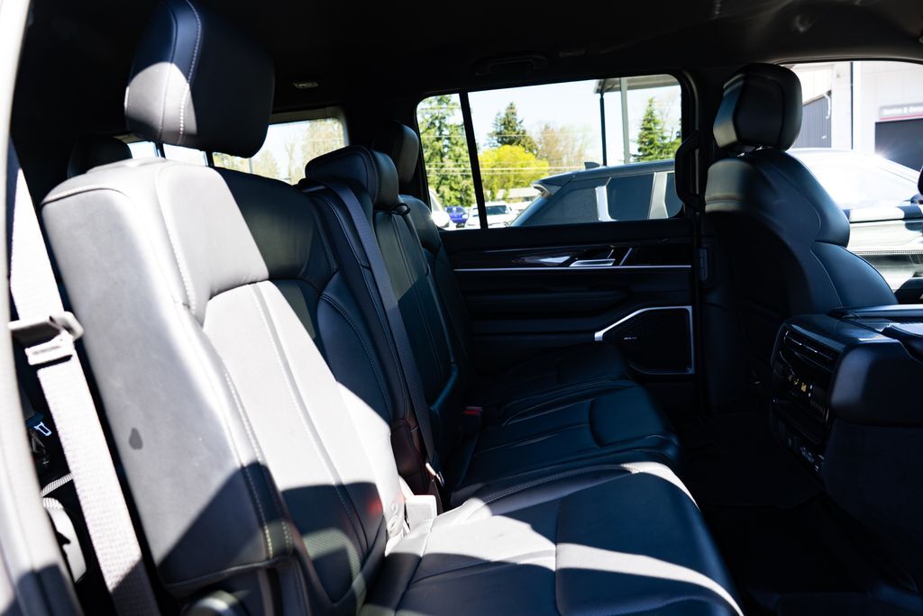 2022 Jeep Wagoneer Series II Milwaukie OR