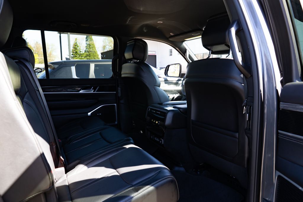 2022 Jeep Wagoneer Series II Milwaukie OR