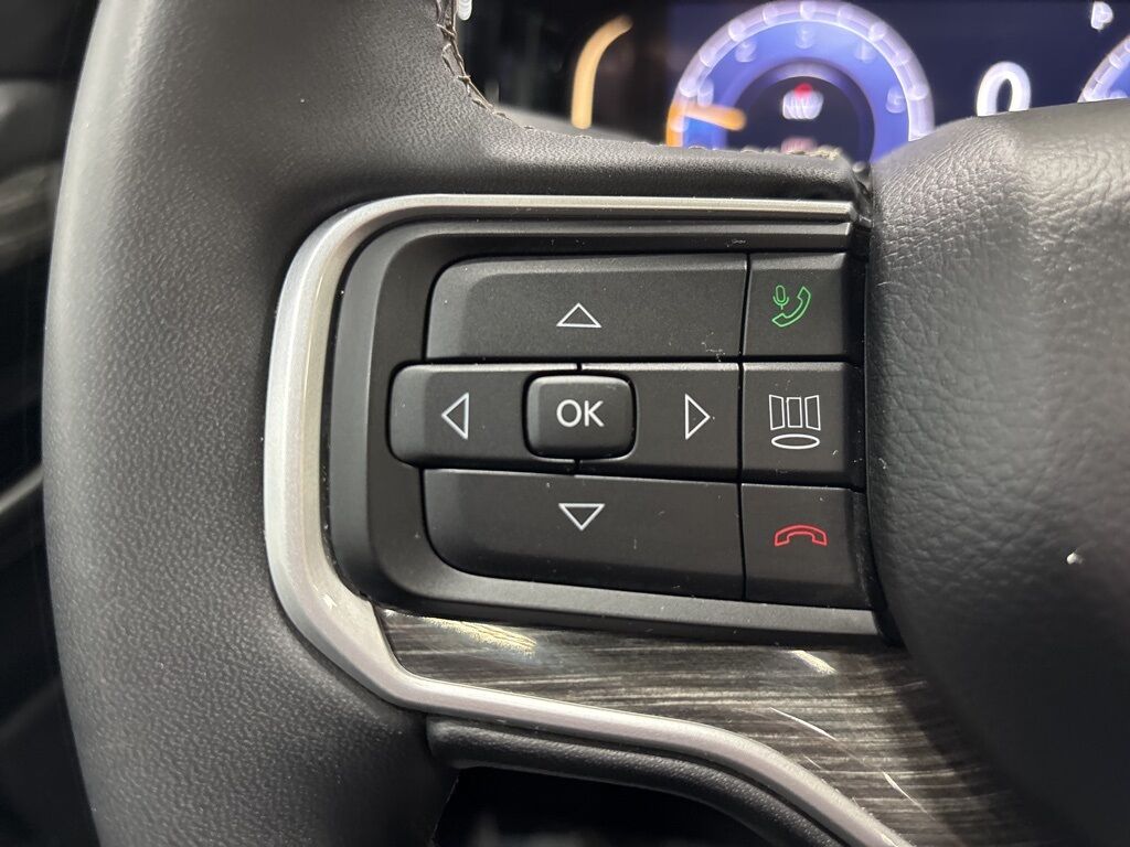 2022 Jeep Wagoneer Series III 4WD Minocqua WI